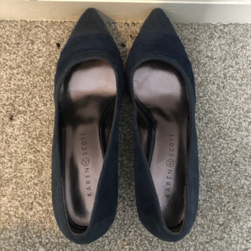 Karen Scott Gladdys Navy Blue Faux Suede Pumps Size 7H